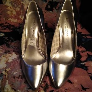 NEW Size 9 Silver Christian Siriano
